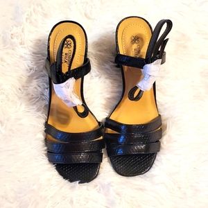 Black Strappy Sandals Chunky Heel Faux Leather Avon Brand